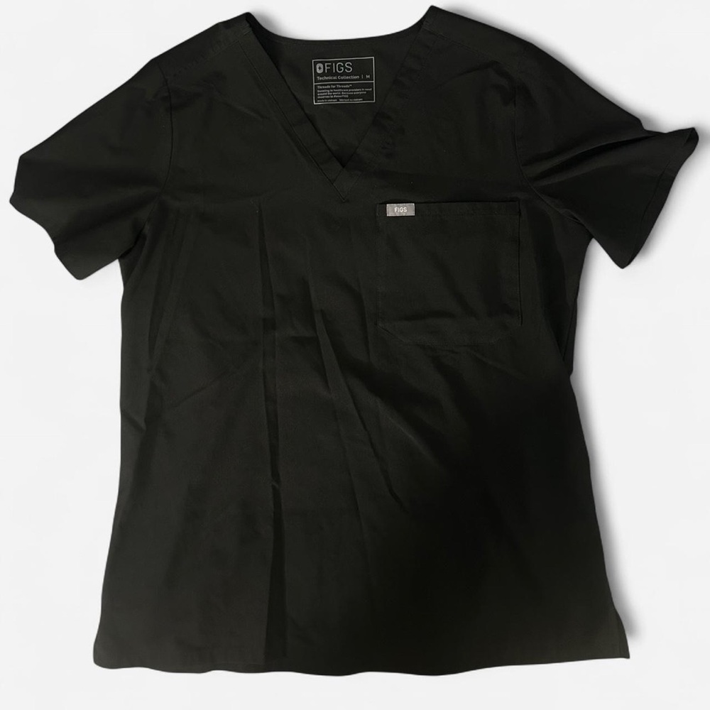 FIGS Scrub Top Black Size M